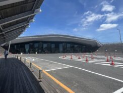 交流する埠頭の品質　Vol.882